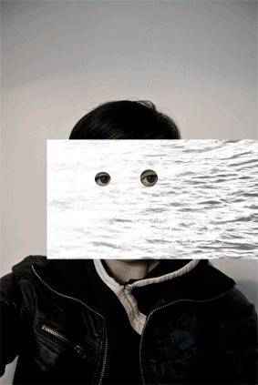 The picture is showing the artist Sandra Miriam Ehlen